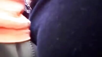 Femmes matures clignotant vagin film porno video avec piercing et lourd