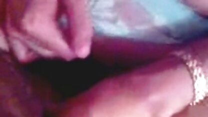 Je contrôle une érection avec ma bouche et j'obtiens la film six xxx qualité de la bite