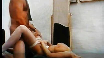 Beauté qui est excité d'avoir atteint la baise un film porno gratuit désirée