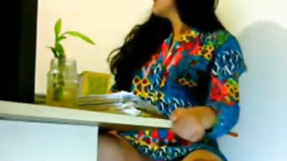 Femmes sexe xxx fille vierge avec fille et elle copain