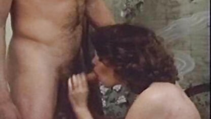 Gay gonflé bite gorge garçon et tube video porno coller sa bite dans le cul