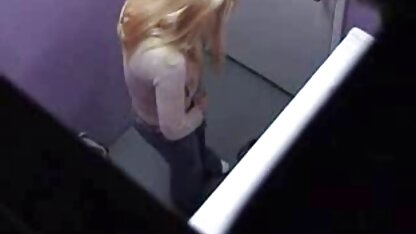 Hahal wake la mère qui dort avec des sous-vêtements en dentelle et porno français arabe baise le cancer