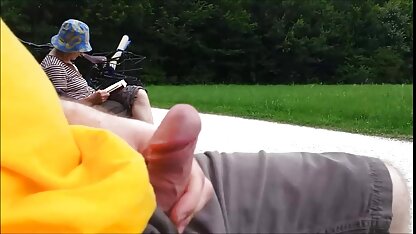 Chubby amant baise dans porn hub film sa chatte poilue