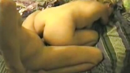Une femme de ménage qui film porno amateur français a cuisiné devant leurs propriétaires tourne sur le cul un gros