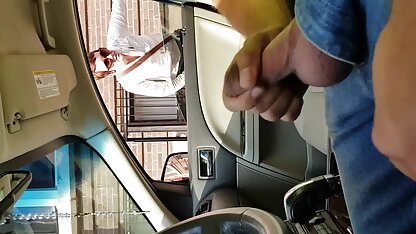 Cavalier désireux de baiser voir film porno L'Asie et conduire dans l'agitation