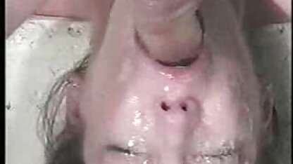 Mignon garçon gay active doigts bite après film porno francai une douche