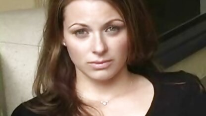 Blonde se visser avec un maïs xxx erotic