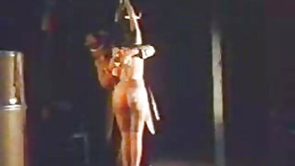 La beauté Melanie a vidio pofno appris à donner du plaisir sexuel à son mari